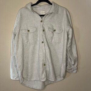 American Eagle Women’s white button up. Size L